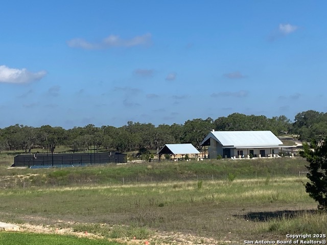 713 Fossil Springs Dr Property Photo 3