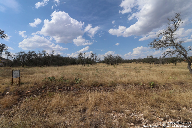 501 Nott Branch Rd Property Photo 2
