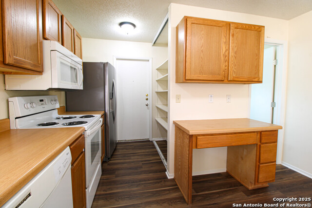 10230 Plumas Dr Property Photo 15