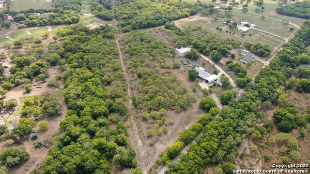 394 W Borgfeld Rd Property Photo 4
