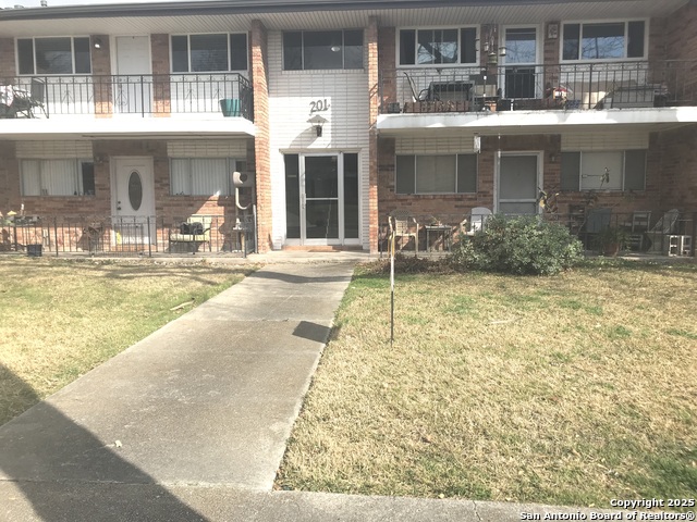 201 W Silver Sands Dr Property Photo