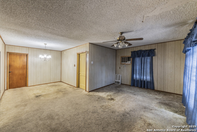 750 Cravens Ave Property Photo 3