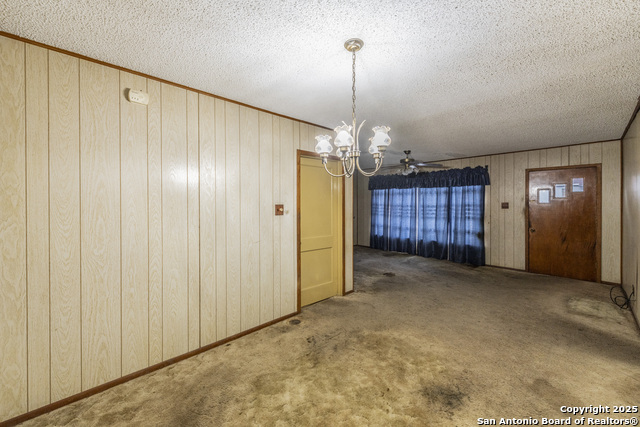 750 Cravens Ave Property Photo 5