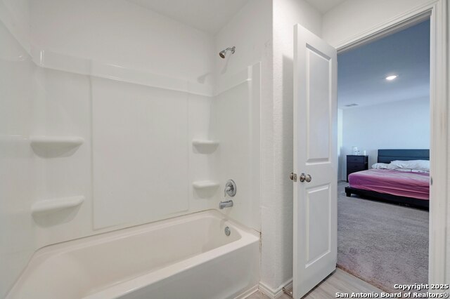 10411 Mcclintock Property Photo 21