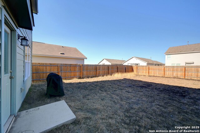 10411 Mcclintock Property Photo 28