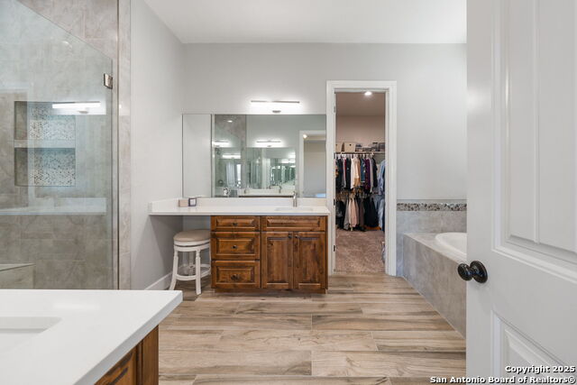 113 Westfield Vw Property Photo 19