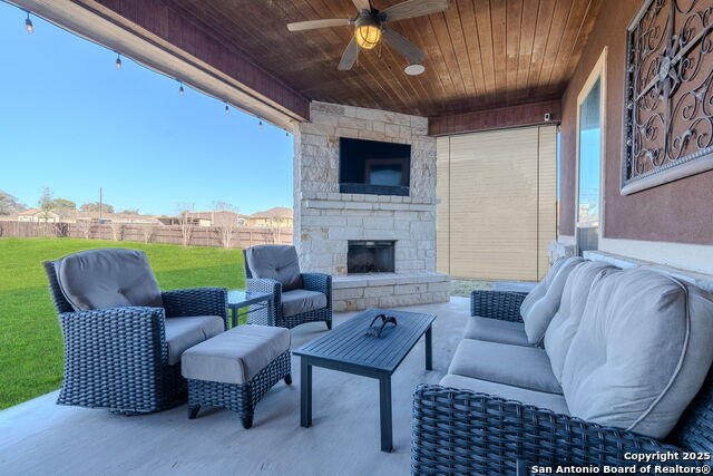 113 Westfield Vw Property Photo 32