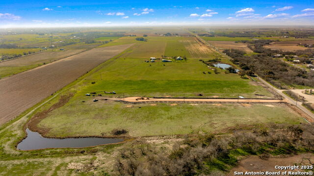 15402 Sycamore Creek Road Property Photo 3