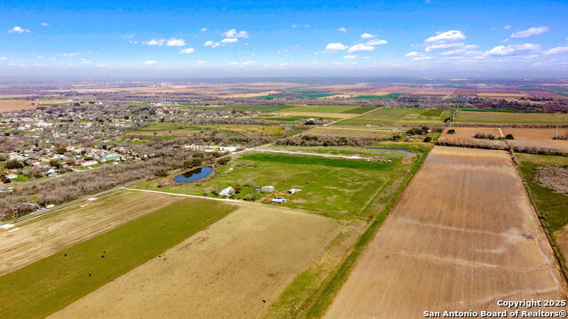 15402 Sycamore Creek Road Property Photo 9