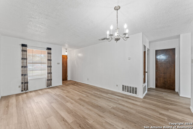 5017 Concord Rdg Property Photo 5