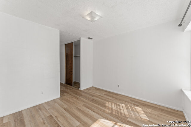 5017 Concord Rdg Property Photo 7