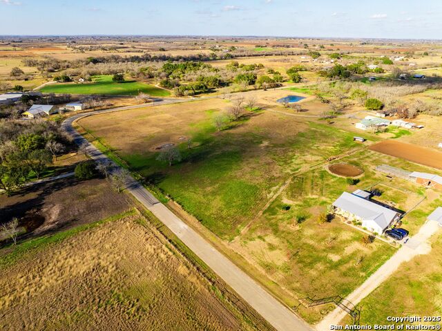 560 County Road 352 Property Photo 9