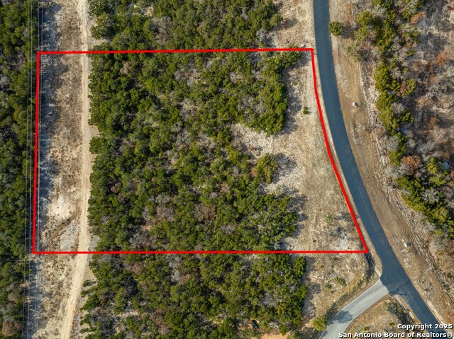 216 Heights Trail Property Photo 5
