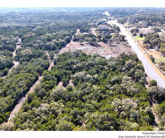 24814 Creek Loop Property Photo 6