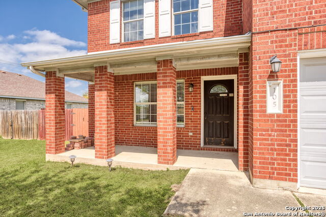 105 Alexis Way Property Photo 3