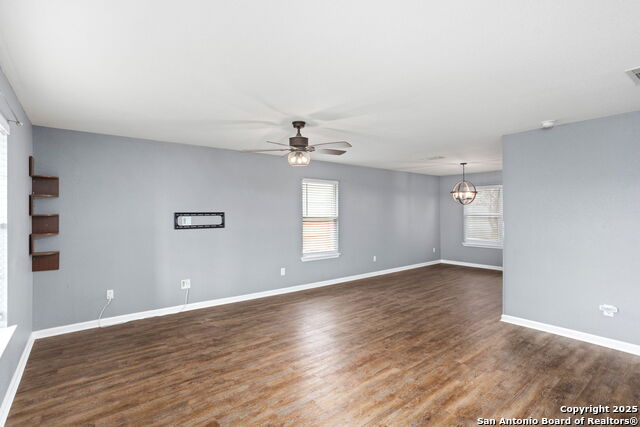 105 Alexis Way Property Photo 4