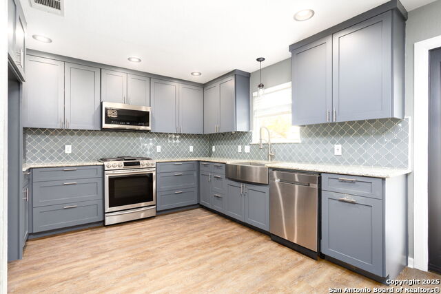 105 Alexis Way Property Photo 10