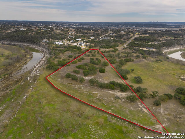 341 River Cliff Pl Property Photo 1