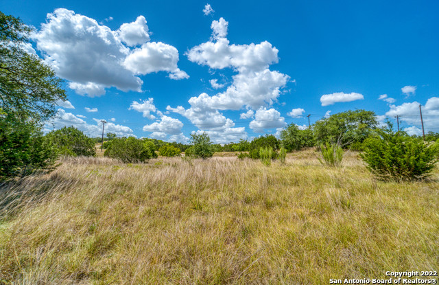 1239 Mystic Breeze Property Photo 8