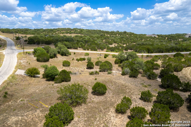 1239 Mystic Breeze Property Photo 11