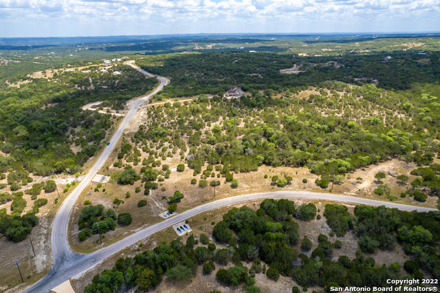 1239 Mystic Breeze Property Photo 18