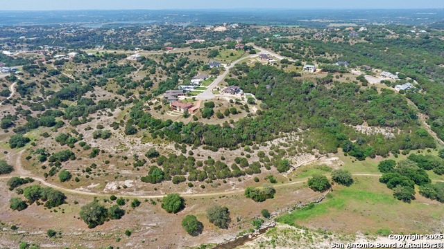 553 River Hawk Property Photo 4