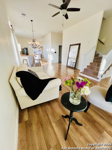 611 Barrett Pl Property Photo