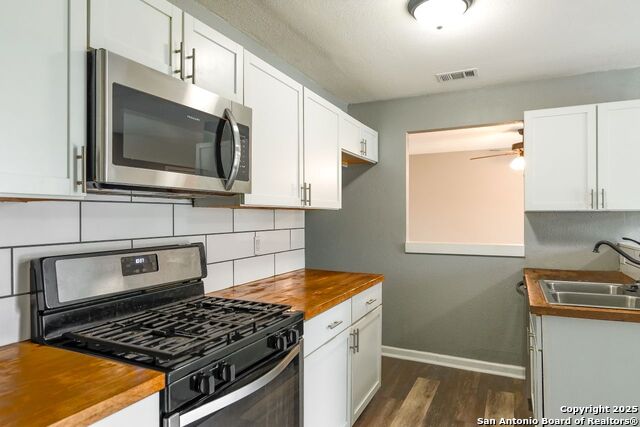 407 Samuel Dr Property Photo 5