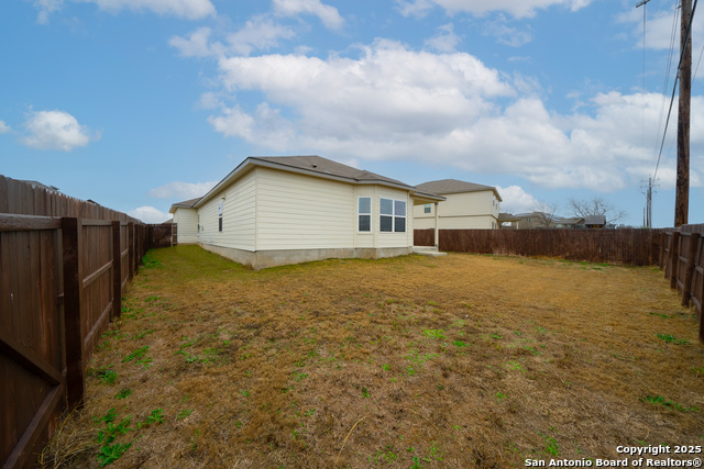 709 Farmers Dell Property Photo 24