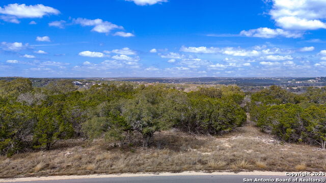 1019 Pristine Trl Property Photo 23