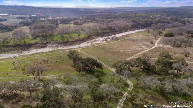 1019 Pristine Trl Property Photo 27