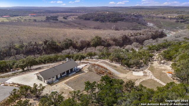 1019 Pristine Trl Property Photo 29