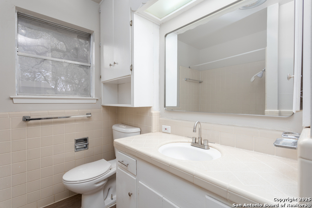 3714 Betsy Ross Dr Property Photo 16