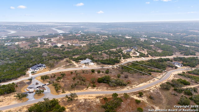 1770 Paradise Parkway Property Photo 5