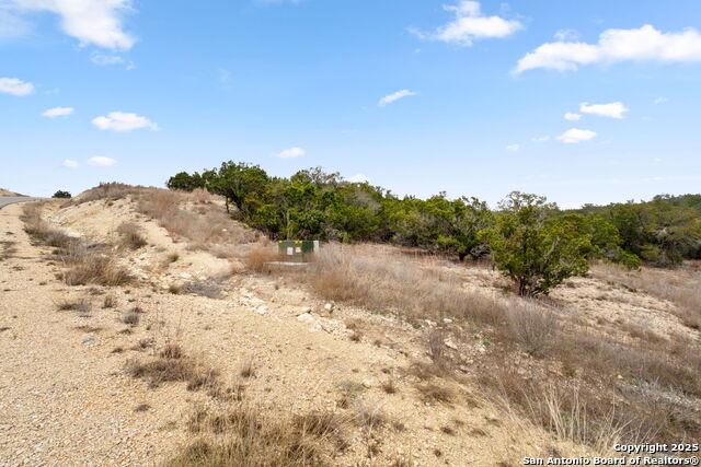 1770 Paradise Parkway Property Photo 10