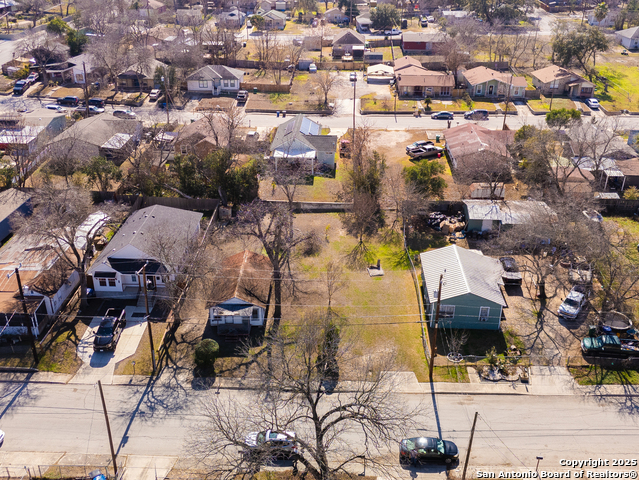1512 Avant Ave Property Photo