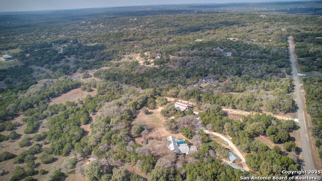 1463 Whispering Woods Trail Property Photo 19