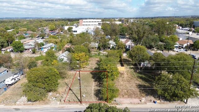 2525 Guadalupe St Property Photo 2