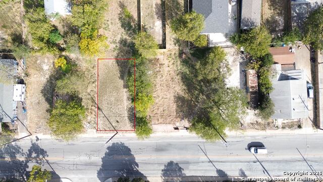 2525 Guadalupe St Property Photo 4