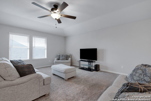 2413 Pennilynn Way Property Photo 18