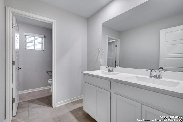 2413 Pennilynn Way Property Photo 22