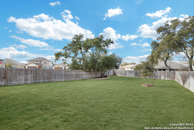 2413 Pennilynn Way Property Photo 28