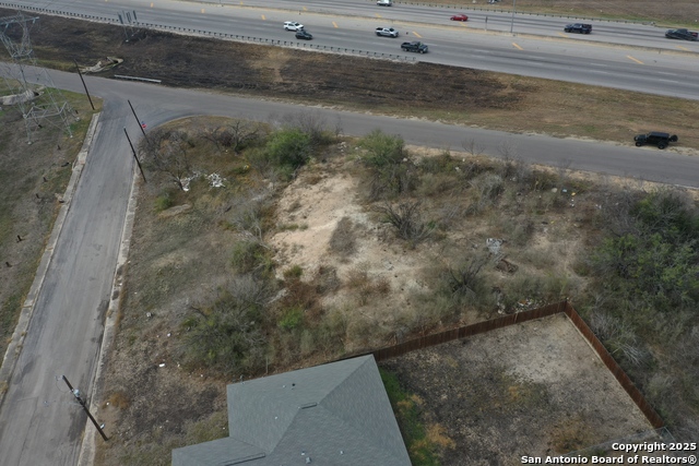 714 Hampton Property Photo 2