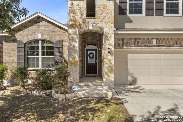 1421 Shadow Rock Property Photo 4