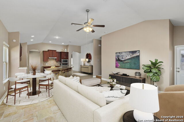 1421 Shadow Rock Property Photo 13
