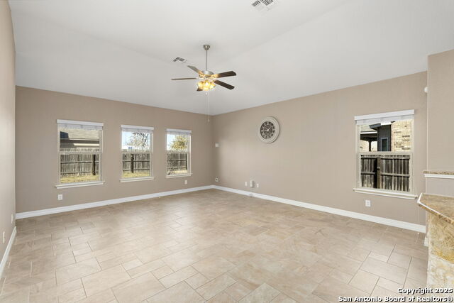 1421 Shadow Rock Property Photo 15