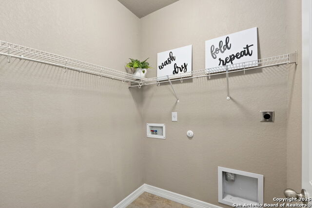 1421 Shadow Rock Property Photo 33