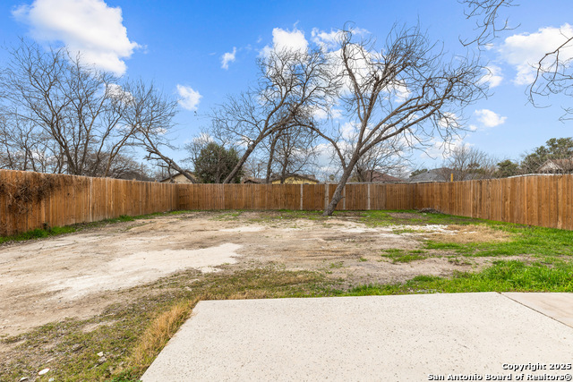 626 W Harding Blvd Property Photo 20