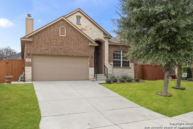 12542 Hillside Rnch Property Photo 3
