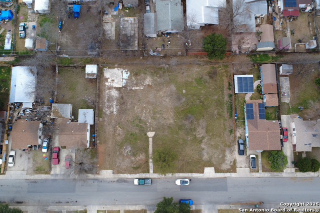 1715 El Monte Blvd Property Photo 1